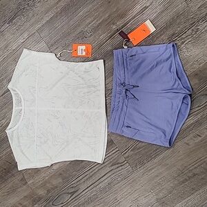 Freely Jenna Burnout T-Shirt with Matching Kate Shorts Size Large